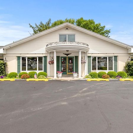Glass House Inn Erie Near I-90 & I-79 Ngoại thất bức ảnh