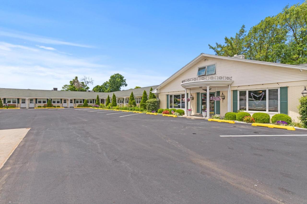 Glass House Inn Erie Near I-90 & I-79 Ngoại thất bức ảnh